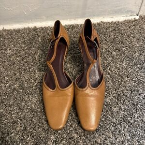 Vintage Coach Women’s Tan Leather Pointed-Toe Dress Pumps